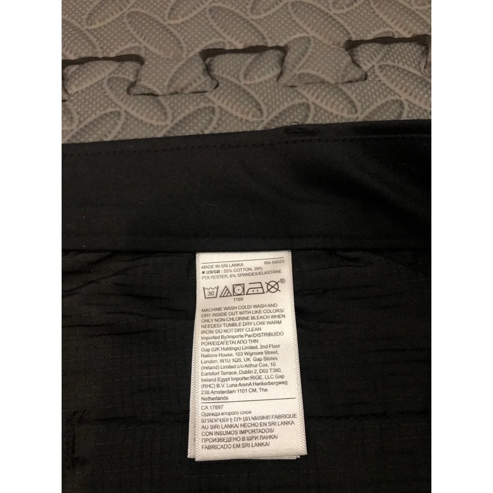 NWT Banana Republic BR Sport Pants Mens 42x34 Black Core Temp Chino‎ 809951-03-1